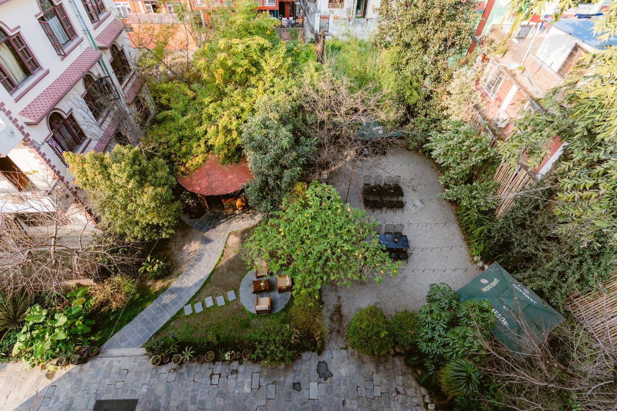 Готель Cloud 9 Garden Катманду Екстер'єр фото
